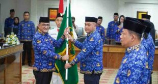 Drs. Edward Candra.,M.H mengukuhkan Pengganti Antar Waktu (PAW) Dewan Pengurus Korpri Kota Palembang masa bakti 2022-2027, pengukuhan tersebut berlangsung di Ruang Prameswara Kantor Walikota Palembang. Senin, (17/02/2025).