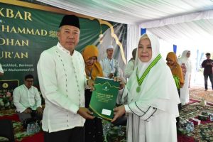 Menghafal Al-Qur’an bukanlah hal yang mudah, namun janji Allah bagi para penghafalnya sangatlah mulia,” ujarnya di depan para jamaah, Sabtu (22/2/25) Dia juga berpesan kepada