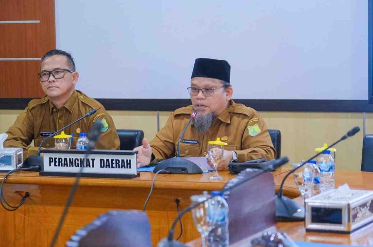 Rapat Paripurna Pidato Bupati Muba masa Jabatan 2025-2030 serta pembahasan Laporan Keterangan Pertanggungjawaban (LKPJ) Pj. Bupati Muba Tahun Anggaran 2024, di Ruang Rapat BANMUS DPRD Kabupaten Muba.