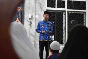 Bupati OKI H. Muchendi Hadiri Peringatan Nuzulul Qur'an di Masjid Agung Sholihin Kayuagung.