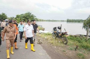 Mengimbau warga tetap waspada karena musim hujan masih berlangsung," ujar Bupati Muba, Jumat (28/3/2025).