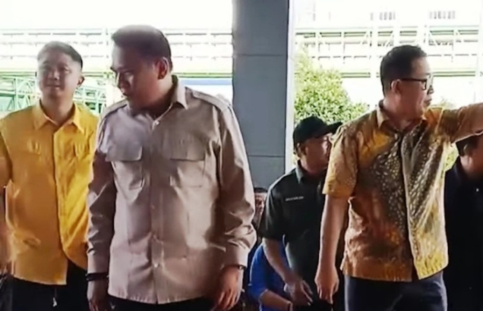 Ketua Dewan Perwakilan Rakyat Daerah (DPRD) Provinsi Sumatera Selatan, Andie Dinialdie, melakukan Kunjungan Kerja (Kunker) k e PT OKI Pulp and Paper, yang berlokasi di Kabupaten Ogan Komering Ilir, pada hari Kamis, tanggal 27 Februari 2025.