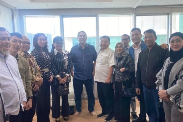Wakil Ketua dan Anggota Dewan Perwakilan Rakyat Daerah Provinsi Sumatera Selatan melakukan pertemuan dengan Anggota Dewan Perwakilan Rakyat Republik Indonesia, Yulian Gunhar.