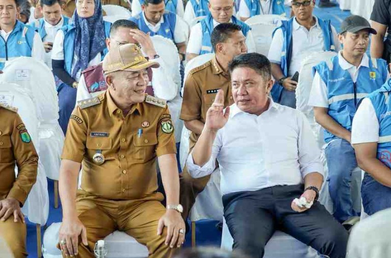 (PT MEP) yang ada di Kecamatan Keluang beralih ke Perusahaan Listrik Negara (PT PLN).