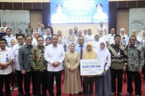 H. Cik Ujang menerima kunjungan kerja reses Komisi IX DPR RI masa persidangan II tahun sidang 2024 – 2025 ke Pemerintah Provinsi Sumatera Selatan di Graha Bina Praja (Rabu, 16/4/2025).