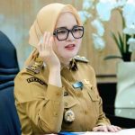 Sejarah baru tercipta di Kabupaten Banyuasin. Untuk pertama kalinya, seorang perempuan duduk sebagai Wakil Bupati.