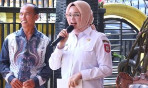 Wakil Bupati Kabupaten Banyuasin, Netta Indian, menyambut hangat kegiatan Sosialisasi 4 Pilar Majelis Permusyawaratan Rakyat (MPR) Republik Indonesia yang digelar oleh Anggota Dewan Perwakilan Daerah (DPD) Republik Indonesia asal Provinsi Sumatera Selatan (Sumsel), Hj. Eva Susanti, di Kelurahan Tanah Mas, Kecamatan Talang Kelapa, pada hari Kamis, tanggal 24 April 2025.
