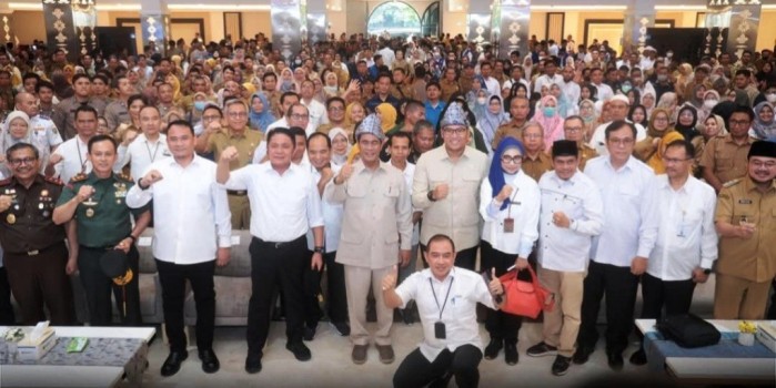Ketua Dewan Perwakilan Rakyat Daerah (DPRD) Provinsi Sumatera Selatan (Sumsel), Andie Dinialdie, menghadiri langsung Rapat Koordinasi (Rakor) Luas Tambah Tanam dan Penyerapan Gabah, sekaligus Sosialisasi Instruksi Presiden (Inpres) Nomor 3 Tahun 2025 Tentang Pendayagunaan Penyuluh Pertanian.
