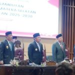 Ketua Dewan Perwakilan Rakyat Daerah (DPRD) Provinsi Sumatera Selatan (Sumsel), Andie Dinialdie, memimpin langsung rapat Paripurna IX (9) dengan agenda Pidato Sambutan Gubernur Sumsel Masa Jabatan 2025-2030. Rapat tersebut digelar pada hari Senin, tanggal 3 Maret 2025 di Ruang Rapat Paripurna DPRD Sumsel, yang beralamat di Jalan POM IX, Kota Palembang.