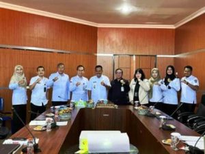 Wakil Bupati (Wabup) Kabupaten OKI, Supriyanto, membuka kegiatan seleksi Peace Maker Training di Kabupaten Ogan Komering Ilir (OKI) dimulai dari tanggal 8 sampai dengan 22 April 2025.