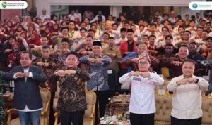 H. Herman Deru (HD) menghadiri dan membuka Rapat Koordinasi Nasional I Kesatuan Aksi Mahasiswa Muslim Indonesia (KAMMI) Tahun 2025 di Griya Agung (Jum'at, 2/5/2025).