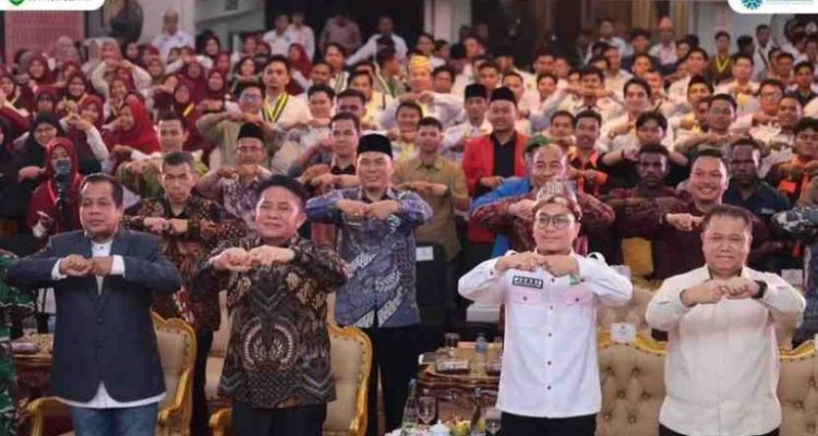 H. Herman Deru (HD) menghadiri dan membuka Rapat Koordinasi Nasional I Kesatuan Aksi Mahasiswa Muslim Indonesia (KAMMI) Tahun 2025 di Griya Agung (Jum'at, 2/5/2025).