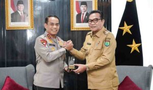 H.M. Toha, melakukan kunjungan kerja dan audiensi dengan Kapolda Sumatera Selatan (Sumsel), Irjen Pol. Andi Rian R. Djajadi, S.I.K., M.H., di Mapolda Sumsel, Senin (5/5/2025).