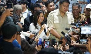 Menteri Komunikasi dan Digital (Menkomdigi), Meutya Hafid, bersama Menteri PKP Maruarar Sirait saat meninjau lokasi Program Rumah untuk Karyawan Industri Media di Perumahan Grand Harmoni, Cibitung, Kabupaten Bekasi, Selasa (6/5/2025). Foto: Amiriyandi/Ditjen KPM Kemkomdigi
