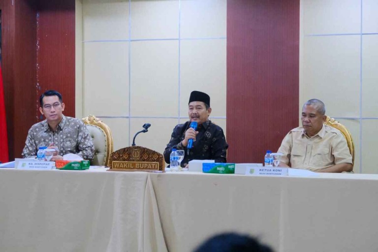 Rapat yang dipimpin langsung oleh Wakil Bupati Muba, Rohman mewakili Bupati H M Toha digelar di Auditorium Pemkab Muba, Jumat (9/5/2025) pagi