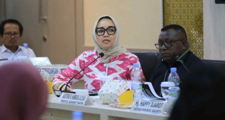 Anggota DPD RI/MPR RI asal Sumatera Selatan, Hj. Eva Susanti, kembali menyoroti permasalahan klasik namun krusial yang kerap menimpa masyarakat di daerah, khususnya di Kabupaten Muara Enim.
