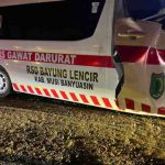 Ambulans milik RS Bayung Lencir mengalami kecelakaan saat membawa pasien rujukan ke Palembang pada Jumat malam (16/5/2025).