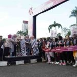 Edward Candra, secara resmi membuka acara Kebaya RUN 2025 pada Minggu (18/05/2025).