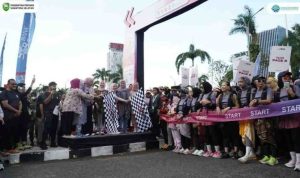 Edward Candra, secara resmi membuka acara Kebaya RUN 2025 pada Minggu (18/05/2025).
