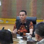 Kepala BKSDA Sumsel, Teguh Setiawan saat beraudiensi dengan Bupati OKI, Jum’at, (23/5/25).