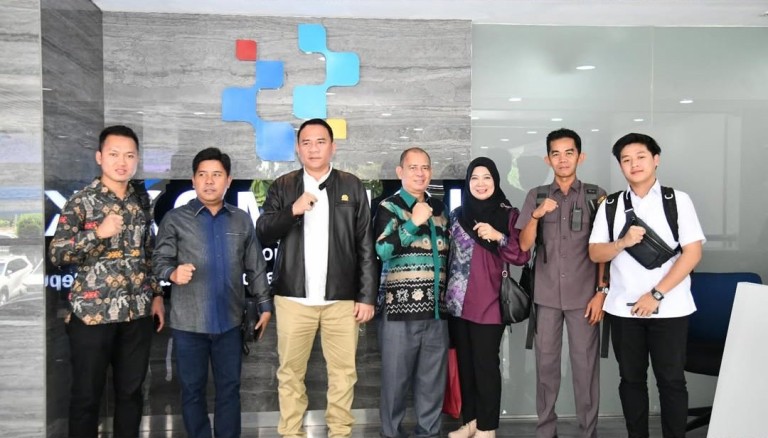 Ketua Dewan Perwakilan Rakyat Daerah (DPRD) Provinsi Sumatera Selatan (Sumsel), Andie Dinialdie, melakukan Kunjungan Kerja (Kunker) ke Kementerian Komunikasi dan Digital (Kemenkomdigi) Republik Indonesia.
