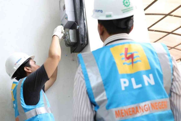 PT PLN (Persero) menghadirkan promo tambah daya listrik dengan potongan biaya sebesar 50 persen, dalam rangka memperingati Hari Kebangkitan, Nasional, dan berlaku pada periode 10–23 Mei 2025.