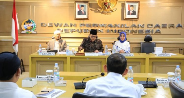 Rapat Kerja (Raker) Komite III DPD Republik Indonesia bersama Menteri Kebudayaan, Fadli Zon, di Gedung DPD, pada hari Rabu, tanggal 7 Mei 2025. (MusiNews.id/Sadiidaa)