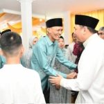 Ketua Dewan Perwakilan Rakyat Daerah (DPRD) Provinsi Sumatera Selatan, Andie Dinialdie, didampingi istri, menggelar acara halal bi halal pada hari Selasa, tanggal 01 April 2025, di rumah dinas Ketua DPRD Sumsel, yang berada di Jalan Demang Lebar Daun, Kota Palembang. (musinews.id/tri)
