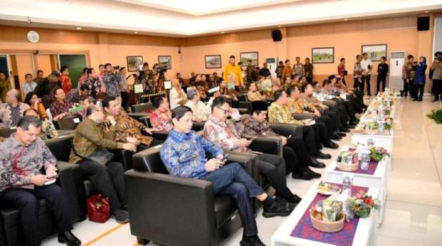Ketua Dewan Perwakilan Rakyat Daerah (DPRD) Provinsi Sumatera Selatan (Sumsel), Andie Dinialdie, menghadiri Entry Meeting Badan Pemeriksa Keuangan (BPK) atas Laporan Keuangan Pemerintah Daerah (LKPD) Sumsel Tahun Anggaran 2024.
