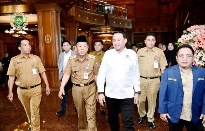 Ketua Dewan Perwakilan Rakyat Daerah (DPRD) Provinsi Sumatera Selatan (Sumsel), Andie Dinialdie, melakukan Kunjungan Kerja (Kunker) ke Pemerintah Provinsi (Pemprov) Jambi, pada hari Selasa, tanggal 29 April 2025.