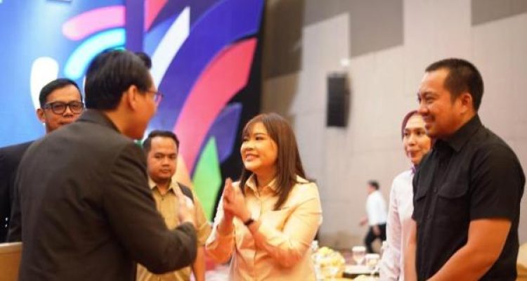 Ketua Umum (Ketum) KORMI Sumsel, Samantha Tivani, saat Rapat Kerja Provinsi (Rakerprov) Tahun 2025, pada hari Sabtu tanggal 10 Mei 2025 di Hotel The Zuri, Palembang. (Musinews.id/Sadiidaa)
