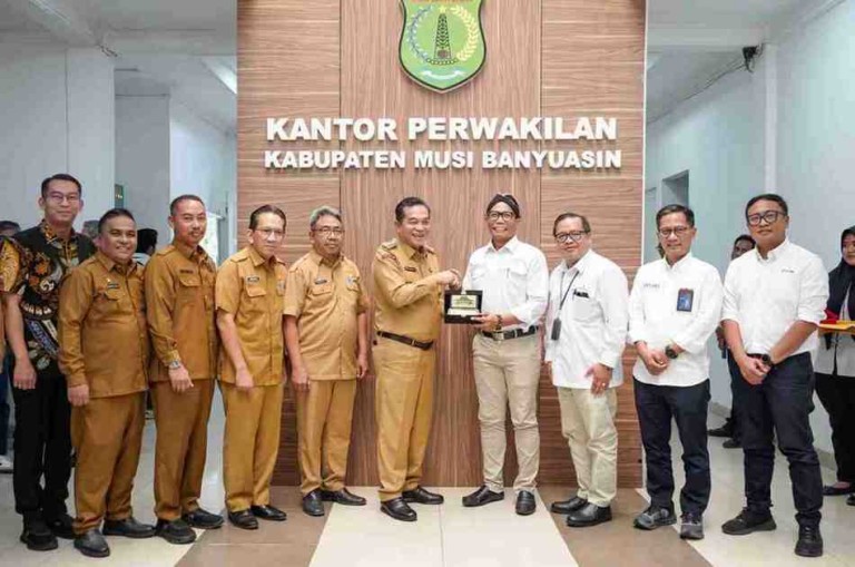H. M. Toha dan Wakil Bupati Rohman, akan menjalin kerjasama dengan Kementerian Energi dan Sumber Daya Mineral (ESDM) serta Repsol Sakakemang B.V. Kerjasama ini akan dituangkan dalam nota kesepahaman (MoA) Tripartit yang direncanakan akan ditandatangani dalam waktu dekat.
