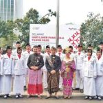 Menteri Kebudayaan RI, Fadli Zon, memimpin Upacara Bendera Peringatan Hari Lahir Pancasila 2025 di halaman Kompleks Kementerian Pendidikan, Kebudayaan, Riset, dan Teknologi (Kemdikbudristek), Senayan, Jakarta, Minggu (1/6/2025) (Foto: Dok Kementerian Kebudayaan)
