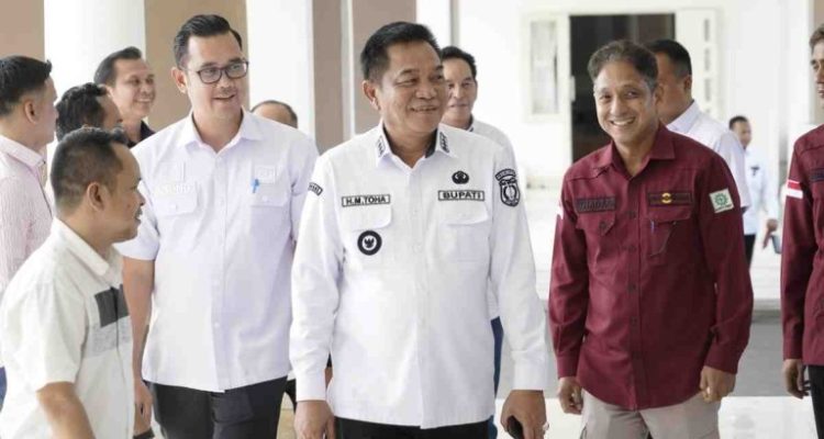 Sosialisasi yang digelar di Pendopoan Griya Bumi Serasan Sekate pada Rabu (19/6/2025) ini dibuka langsung oleh Bupati Muba H. M. Toha