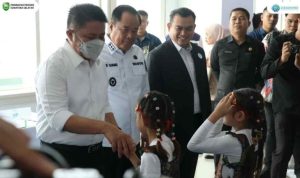 Gubernur Sumatera Selatan, H. Herman Deru bersama Wakil Gubernur H. Cik Ujang turut hadir dan memberikan apresiasi atas berbagai pencapaian yang telah diraih rumah sakit tersebut.