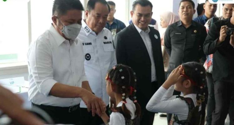 Gubernur Sumatera Selatan, H. Herman Deru bersama Wakil Gubernur H. Cik Ujang turut hadir dan memberikan apresiasi atas berbagai pencapaian yang telah diraih rumah sakit tersebut.
