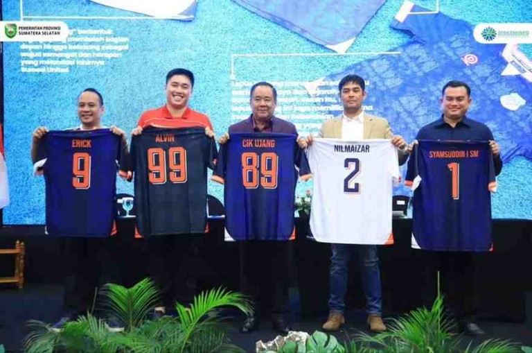 Pada Sabtu malam (14/6/2025), bertempat di Ballroom Hotel Harper Palembang, klub sepak bola baru Sumsel United resmi diluncurkan.