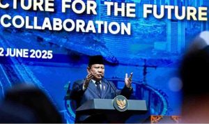Presiden Prabowo dalam pidato kuncinya pada Konferensi Internasional Infrastruktur Tahun 2025 yang digelar di Jakarta Convention Center (JCC), Jakarta, pada Kamis, 12 Juni 2025. Foto: BPMI Setpres/Cahyo