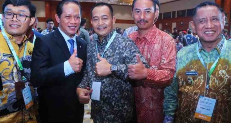 Wakil Bupati Muba, Rohman, saat menghadiri Rapat Koordinasi (Rakor) Pengelolaan Sampah 2025 yang digelar di Jakarta Convention Center (JCC), Minggu (22/6/2025).