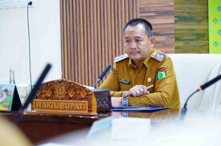 Rapat Teknis ke-2 digelar di Ruang Rapat Serasan Sekate, Senin (23/6/2025). Rapat ini dipimpin langsung oleh Bupati Muba, H. M. Toha, dan dihadiri oleh Wakil Bupati Rohman