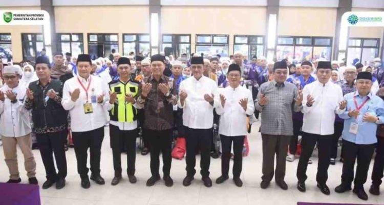 Kedatangan mereka melalui Bandar Udara Sultan Mahmud Badaruddin II (SMB II) disambut langsung oleh Sekretaris Daerah (Sekda) Provinsi Sumatera Selatan, Edward Candra, Jumat (13/6/2025).