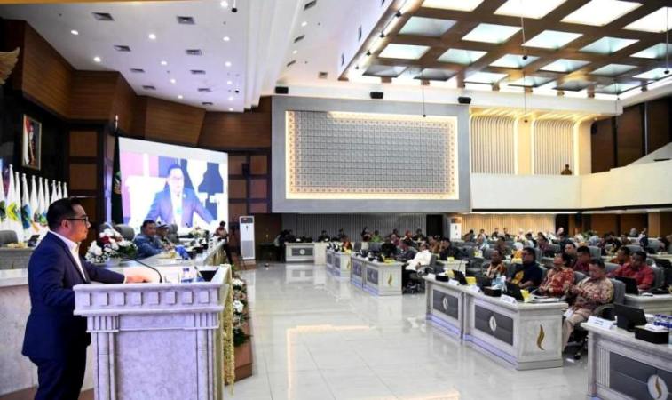 Ketua dan anggota Dewan Perwakilan Rakyat Daerah (DPRD) Provinsi Sumatera Selatan (Sumsel) dan Sekretaris DPRD Sumsel, menghadiri Musyawarah Nasional (Munas) 1 Asosiasi DPRD Provinsi Seluruh Indonesia (ADPSI) dan Asosiasi Sekretaris DPRD Seluruh Indonesia (ASDEPSI) tahun 2025, pada tanggal 6 Mei 2025.