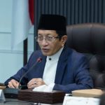 Menag saat memimpin rapat internal bersama pejabat dan staf ahli di Kantor Kementerian Agama RI, Jakarta Pusat, Selasa (15/07/2025).