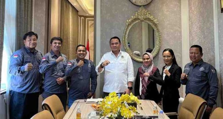 Pengurus Dewan Perwakilan Daerah (DPD) Pro Jurnalismedia Siber (PJS) Sumatera Selatan yang baru saja dilantik, melakukan audiensi penting ke Gedung DPRD Provinsi Sumsel, Kamis (24/7/2025)