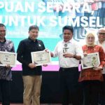 H. Herman Deru secara resmi membuka acara Program Terpadu Advokasi dan Perlindungan Pekerja Perempuan Perkebunan Sawit di The Alts Hotel, Palembang, Rabu (30/7/2025).