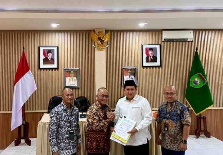 Dr. Apriyadi MSi, mewakili Bupati Muba HM Toha SH, di Kantor Dinas Kehutanan Provinsi Sumsel, Jumat (4/7/2025).