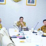 Bupati Muba H M Toha bersama Sekda Muba H Apriyadi Mahmud dan jajaran OPD antusias mengikuti peluncuran yang berlangsung di Guest House Griya Bumi Serasan Sekate tersebut secara virtual, Senin (21/7/2025).