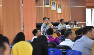 Melalui Musyawarah Daerah Luar Biasa (Musdalub) Forum Tanggung Jawab Sosial dan Lingkungan Badan Usaha (TJSL-BU), Marhaili Sutomo, S.T., M.Ikom, resmi terpilih sebagai Ketua Forum CSR OKI, Selasa (29/7/2025).