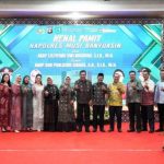 AKBP God Parlasro Sinaga secara resmi menjabat sebagai Kapolres Muba, menggantikan AKBP Listiyono Dwi Nugroho dalam acara kenal pamit yang berlangsung di Pendopoan Griya Bumi Serasan Sekate, pada hari Kamis, tanggal 10 April 2025.
