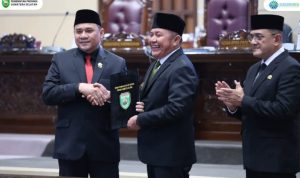 Ketua DPRD Provinsi Sumatera Selatan (Sumsel) bersama Gubernur Sumsel, Herman Deru, resmi menandatangani Nota Kesepakatan Bersama atas Perubahan Kebijakan Umum Anggaran (KUA) dan Prioritas Plafon Anggaran Sementara (PPAS) APBD Tahun Anggaran 2025.